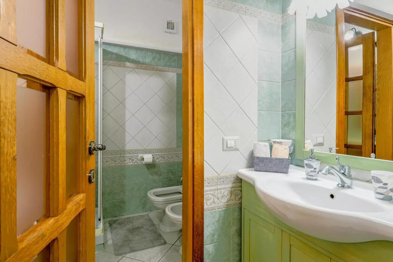 Saint Simplicio House Apartment ออลเบีย ภายนอก รูปภาพ